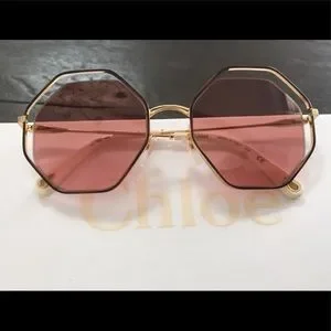 Chloe | Accessories | Chic Chloe Sunglasses With Case And  display picture 3